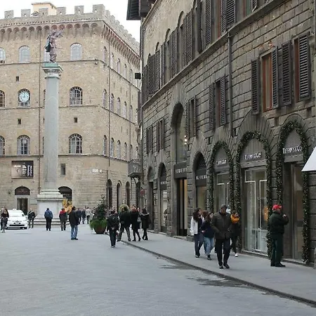 아파트 Tornabuoni Loft