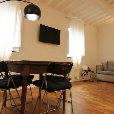 Tornabuoni Loft Apartmán Florencie