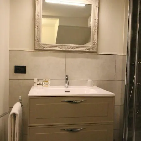 Apartment Tornabuoni Loft Florenz